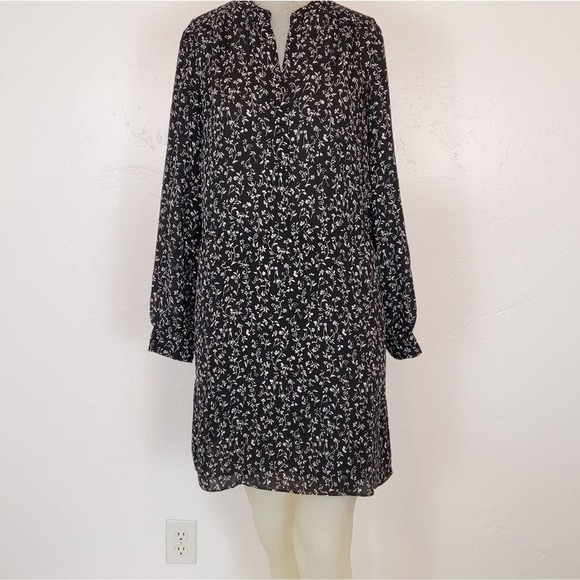 Joie black and white floral dress size XS - Picture 3 of 8